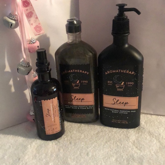 Bath & Body Works Sleep Black Chamomile Wash, Body Lotion & pillow scent - Picture 1 of 8